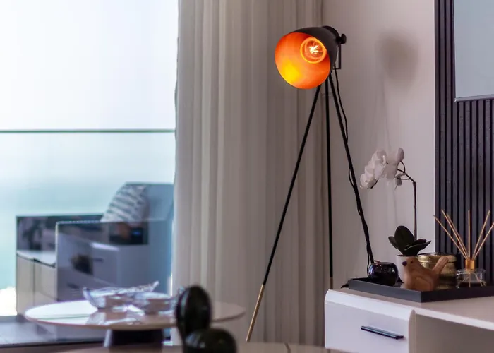 Infinity View Apartment *